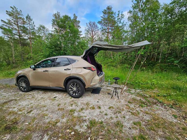 turistická stolička tripo v nórskych horách